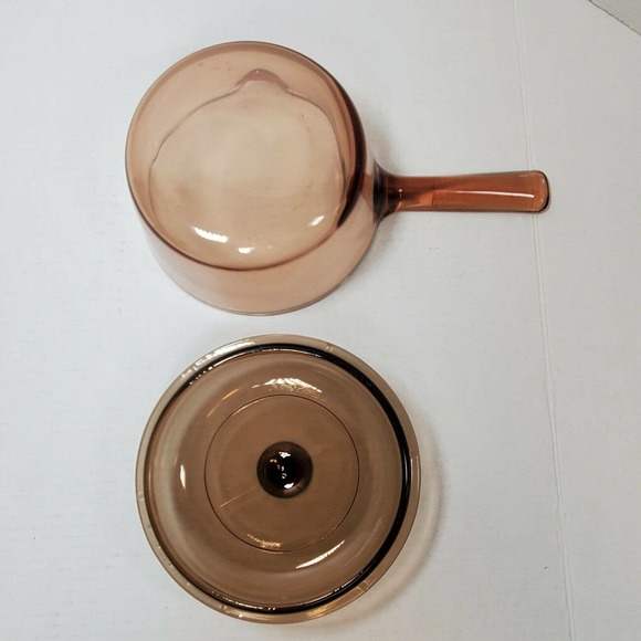 VTG Vision Corning Ware 1L Sauce Pan Pour Spout Pot Amber w/ Pyrex Lid USA - Picture 7 of 7